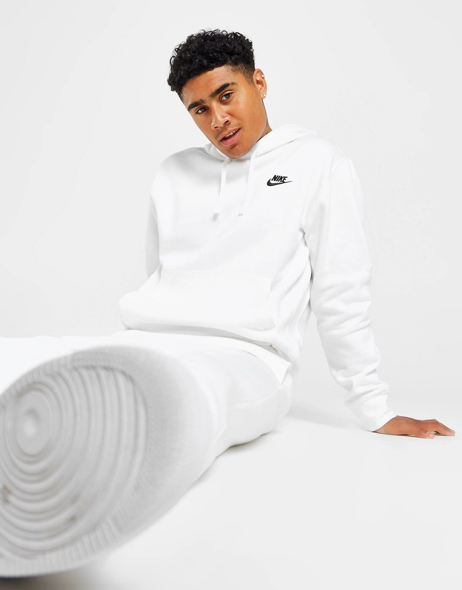 Nike Foundation Overhead Hættetrøje Herre Hvid 3 Nike Foundation Overhead Hættetrøje Herre Hvid