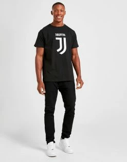 Official Team Juventus Crest T-Shirt Sort -Herretoj Salg jd 372517 c