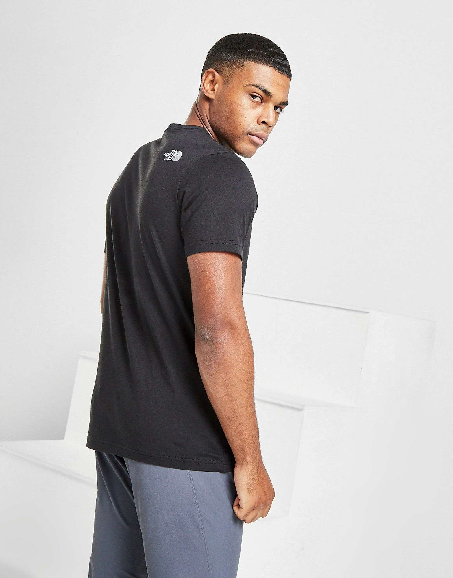 The North Face Simple Dome T-Shirt Herre Sort 5 The North Face Simple Dome T-Shirt Herre Sort - Billede 3
