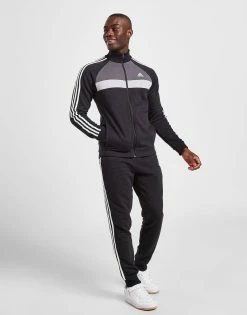 Adidas Badge Of Sport Colour Block Fleece Træningssæt Herre Sort 15 Adidas Badge Of Sport Colour Block Fleece Træningssæt Herre Sort -Herretoj Salg jd 499985 g