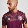 Umbro Burnley FC Warm Up Shirt Lilla -Herretoj Salg jd 546004 a
