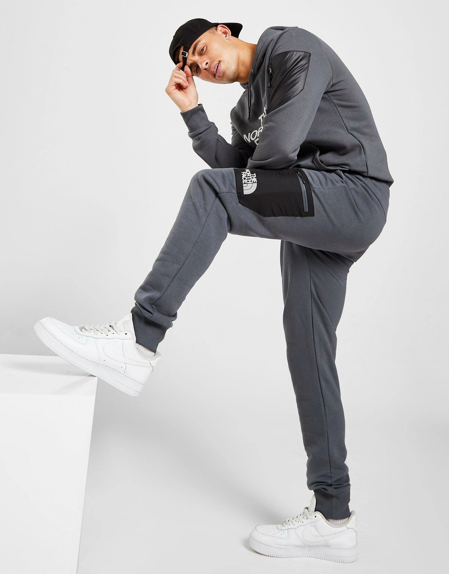 The North Face Bondi Woven Cargo Joggers Grå 3 The North Face Bondi Woven Cargo Joggers Grå