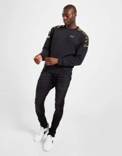Emporio Armani EA7 Extended Logo Crew Sweatshirt Sort 9 Emporio Armani EA7 Extended Logo Crew Sweatshirt Sort -Herretoj Salg jd 551991 d