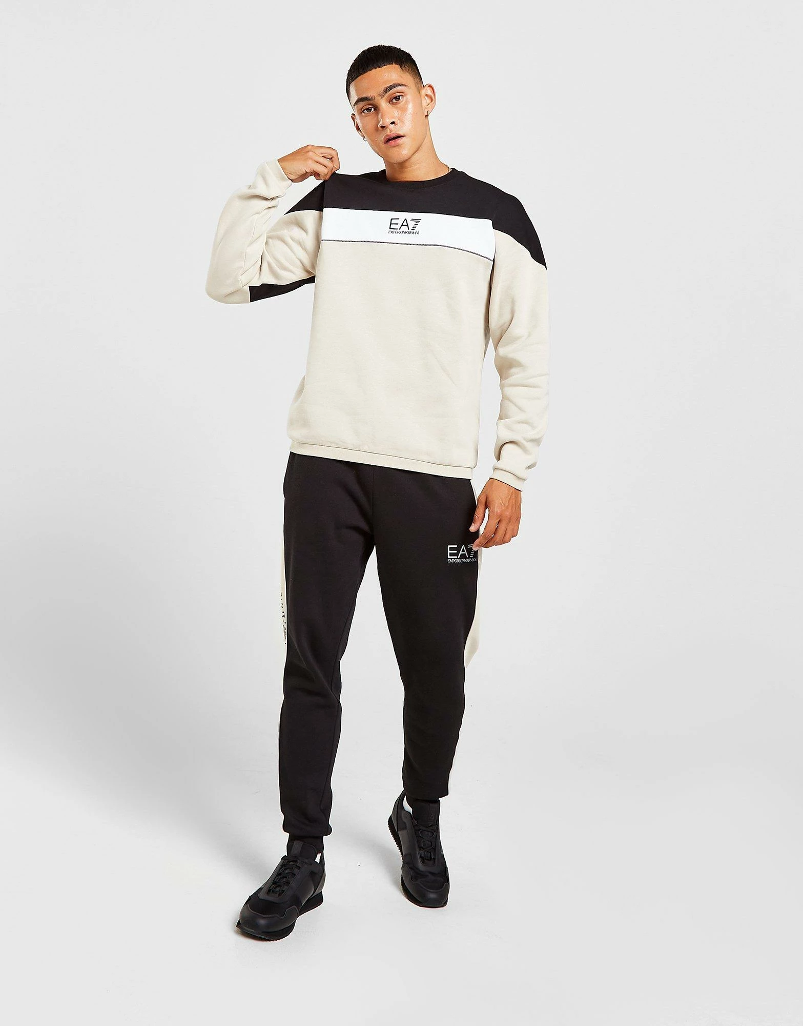 Emporio Armani EA7 Colour Block Crew Sweatshirt Brun 6 Emporio Armani EA7 Colour Block Crew Sweatshirt Brun - Billede 4