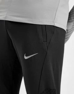 Nike FC Barcelona Strike Track Pants Sort -Herretoj Salg jd 556332 e