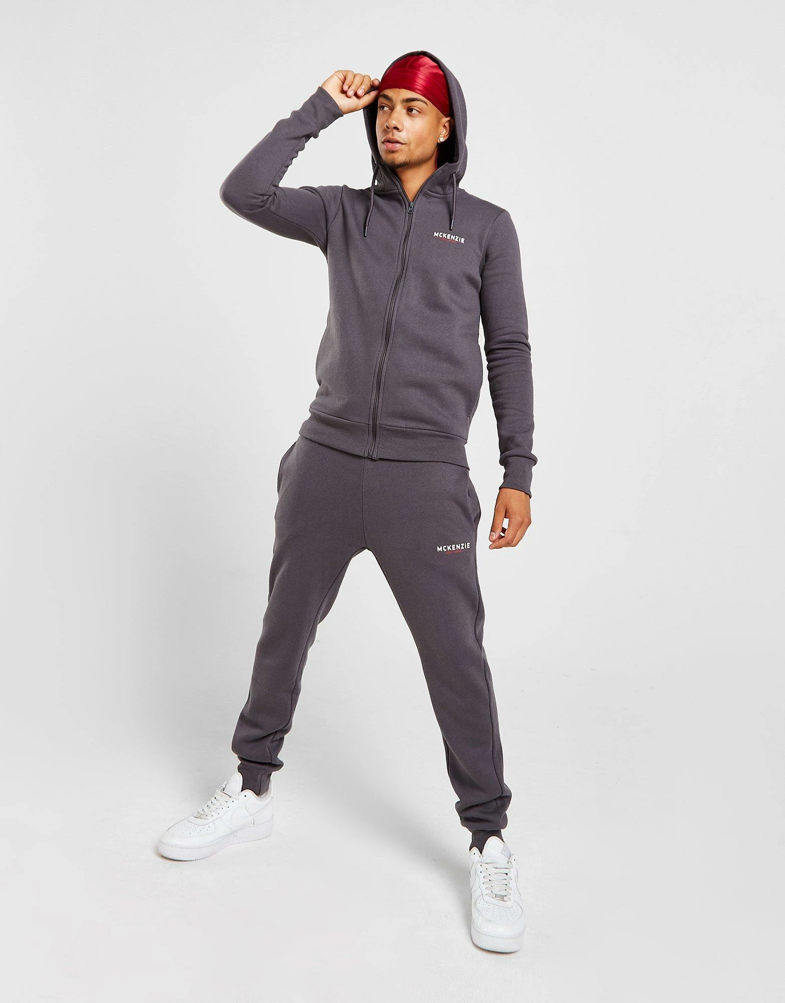 McKenzie Essential Fleece Tracksuit 2 Grå 3 McKenzie Essential Fleece Tracksuit 2 Grå