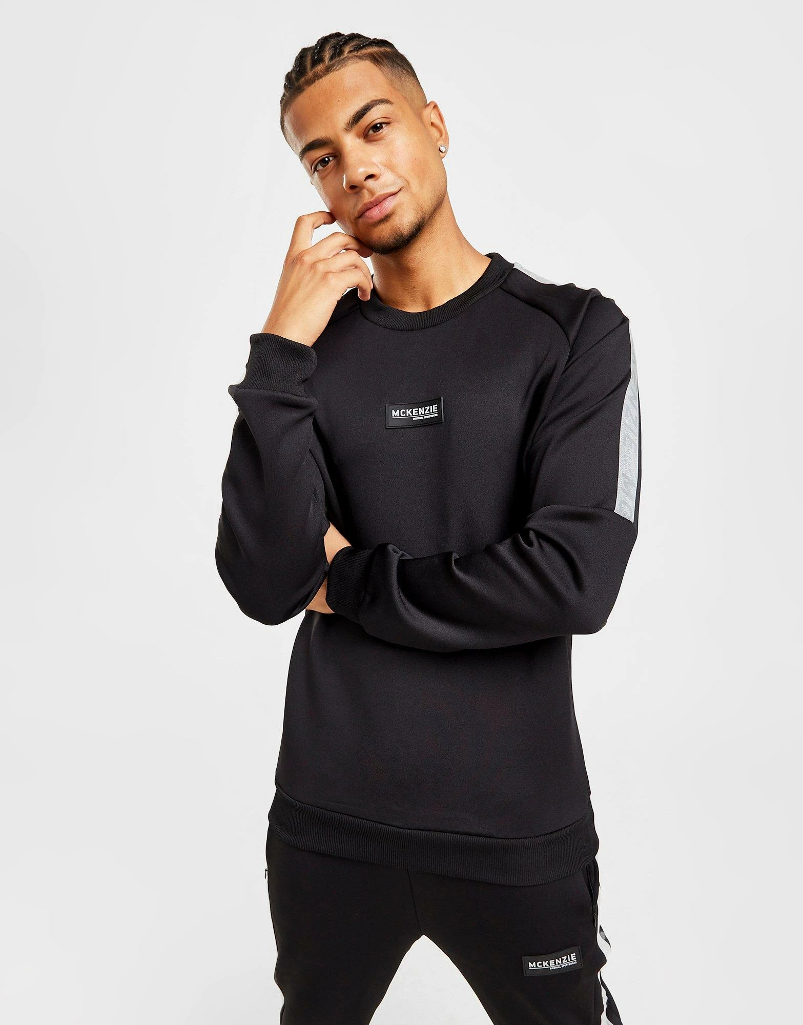 McKenzie Dempsey Crew Sweatshirt Sort 4 McKenzie Dempsey Crew Sweatshirt Sort - Billede 2