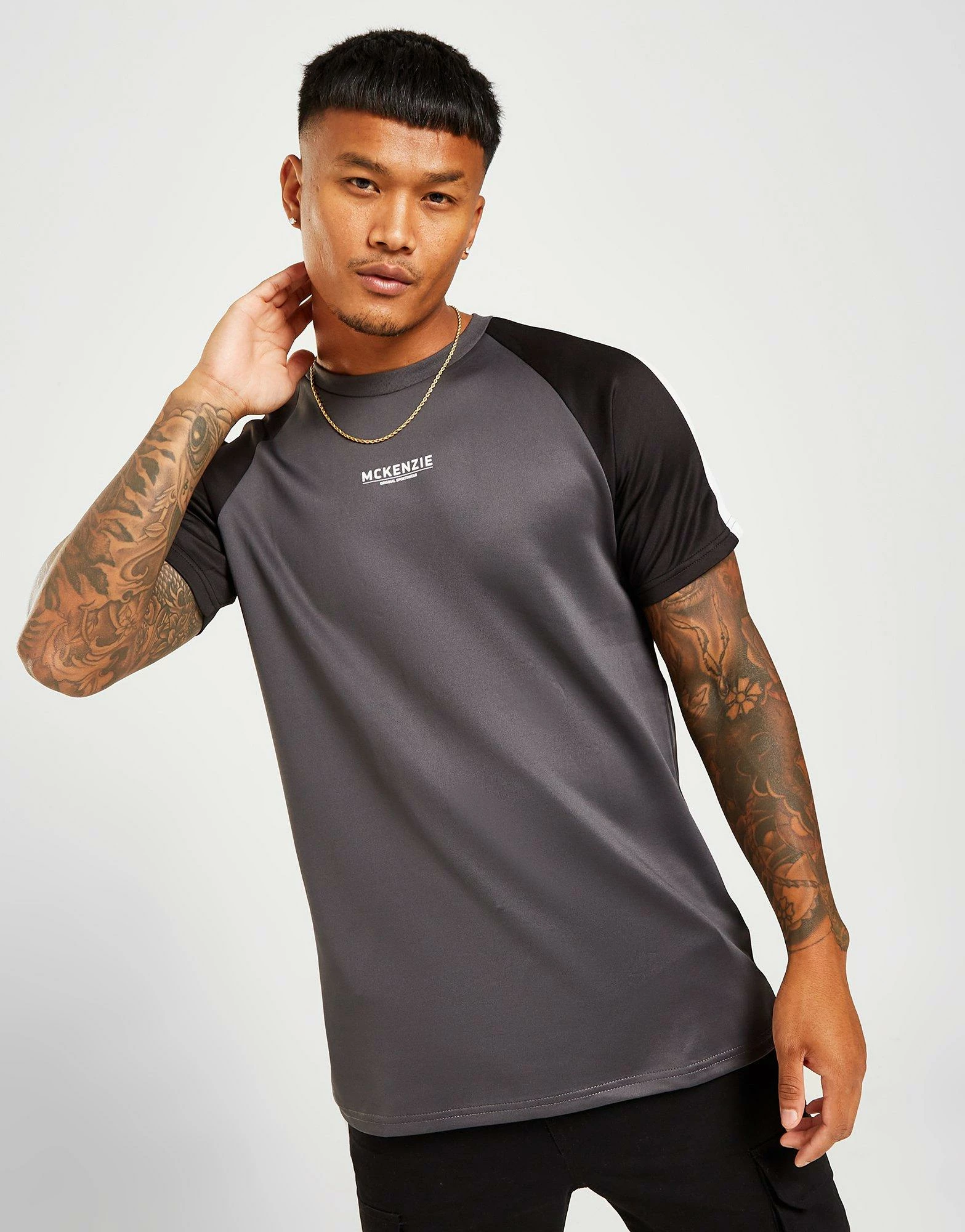 McKenzie Exile Poly T-Shirt Grå 3 McKenzie Exile Poly T-Shirt Grå