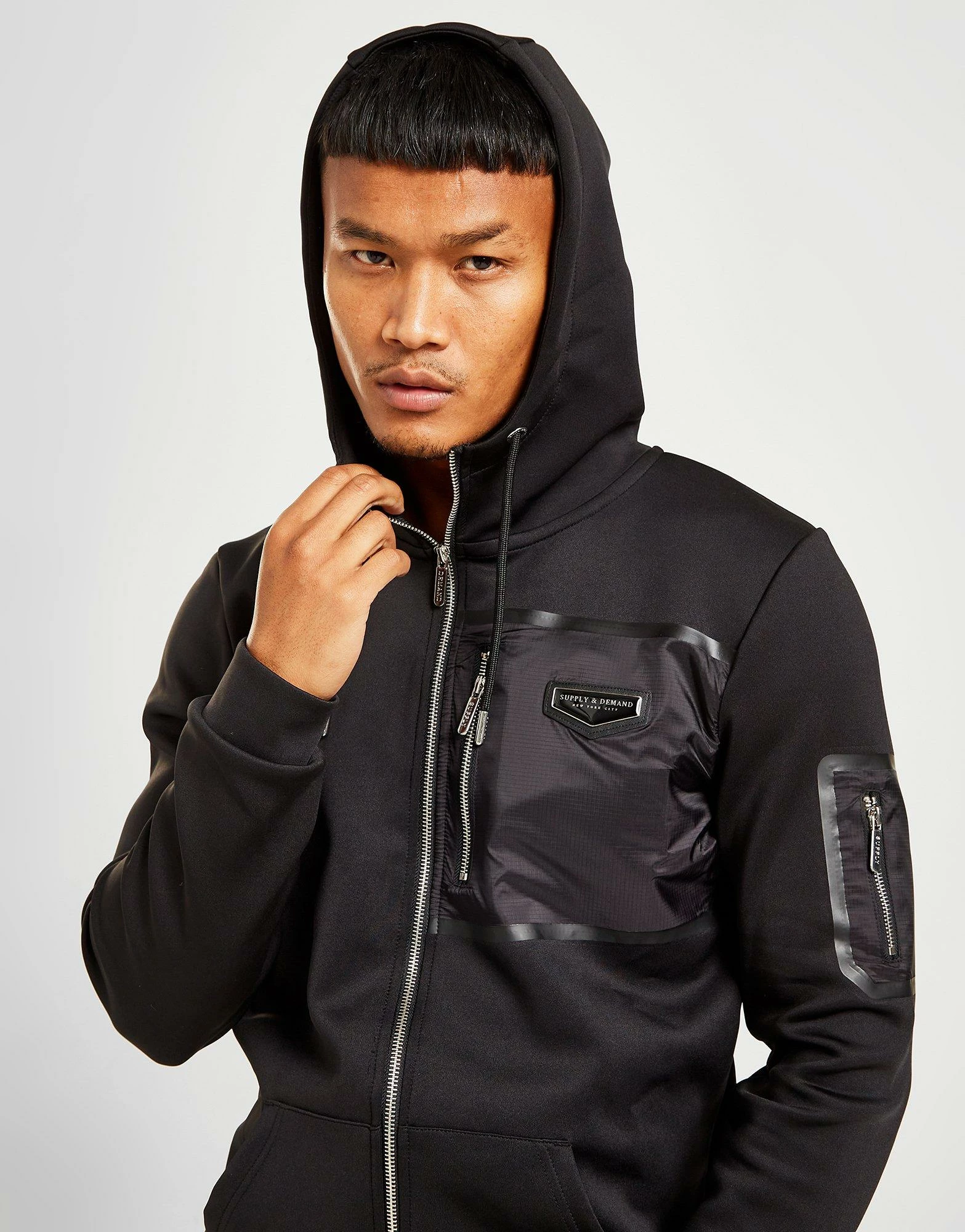 Supply & Demand Conceal Poly Hoodie Sort 4 Supply & Demand Conceal Poly Hoodie Sort - Billede 2