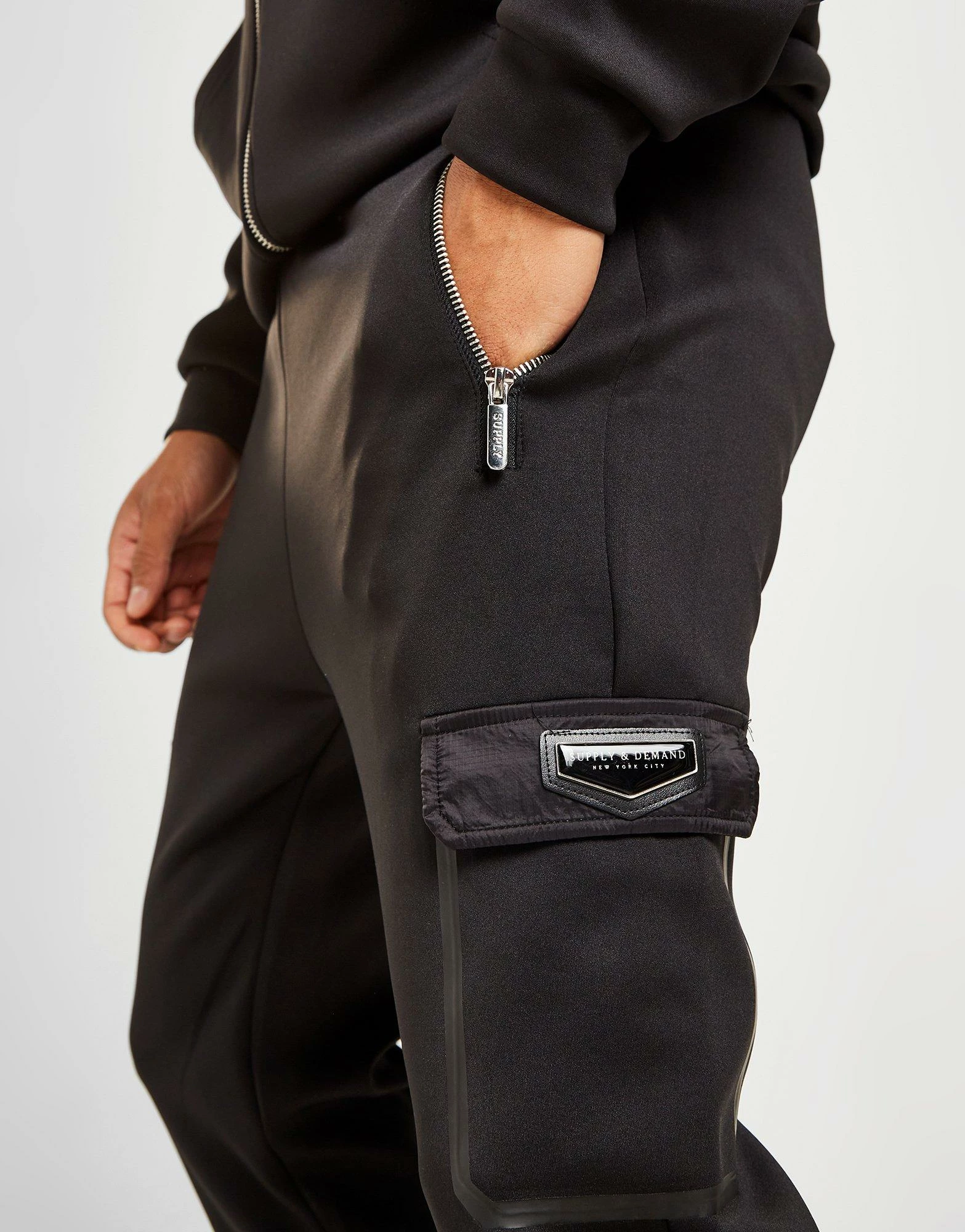 Supply & Demand Conceal Poly Track Pants Sort 7 Supply & Demand Conceal Poly Track Pants Sort - Billede 5