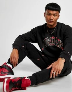 Jordan Essential Holiday Fleece Crew Sort