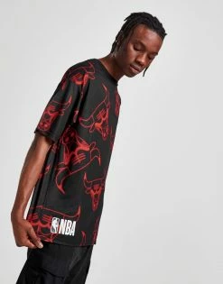 New Era NBA Chicago Bulls All Over Print Neon T-Shirt Sort -Herretoj Salg jd 613693 f