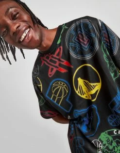 New Era NBA All Over Print Neon T-Shirt Sort